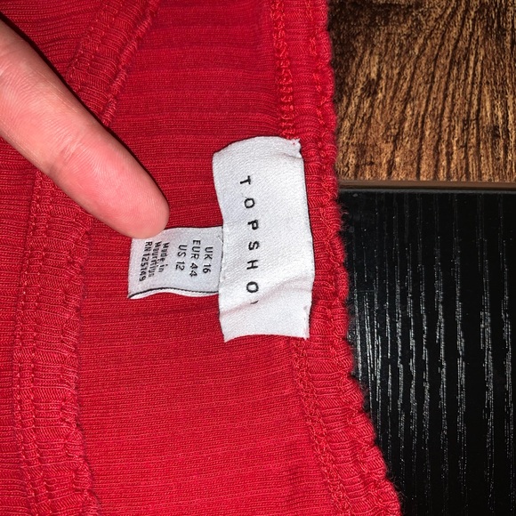 TopShop Red Crop Top - Picture 2 of 3